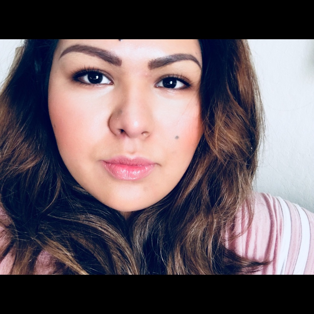 Meet your Posher, Adriana